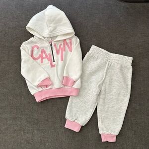 Calvin Klein Baby Girls Sweatsuit (12m)